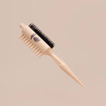 Small Clump Brush | Pretty Curly Girl | Curly girl method approved | Vegan curly hair products | Krullen | Krullend haar | Borstel voor volume en gedefinieerde krullen | Curly hair brush for defined curls