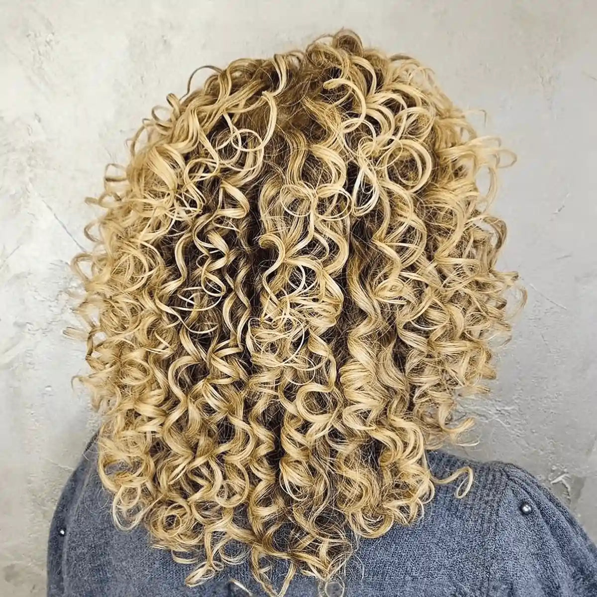 Pretty Curly Girl